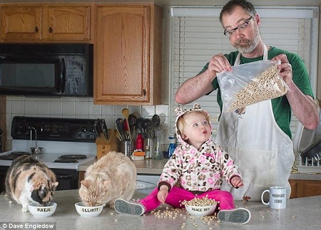 Cả nhà mình ăn sáng nhé!