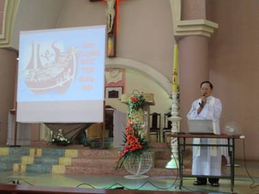 Description: D:\LỄ BỔN MẠNG GĐĐM\IMG_0440.JPG