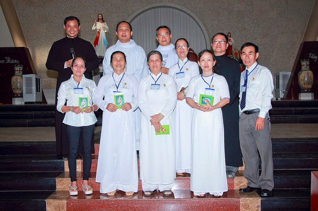 27312794324_486b5af09b_z