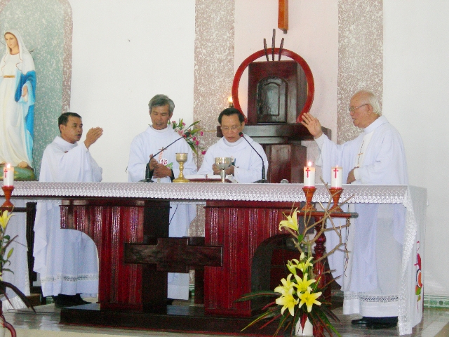 View Full Size 3072 x 2304 - Size: 4610KB