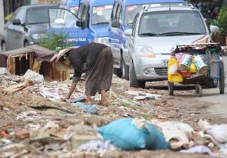 Résultat de recherche d'images pour "người nghèo thành thị"