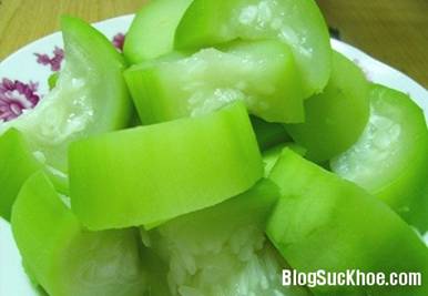 1330 Quả bầu được d�ng l�m thuốc chữa bệnh g�?