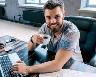 Uống c� ph�, ăn nhiều rau c� thể giảm 10% nguy cơ mắc COVID-19 - 1