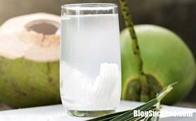 photo1530780323658 15307803236581688311414 231911114 Thời tiết d� c� nắng n�ng cũng đừng n�n uống 6 loại nước n�y