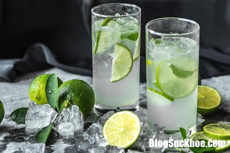 t1 fpfm Uống nước chanh đều đặn l� bạn đang chăm s�c tốt cho cơ thể