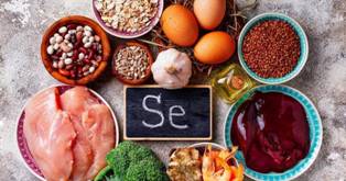 5 loại thực phẩm tăng miễn dịch, giảm nguy cơ nhiễm bệnh trong "m�a COVID-19" - 4