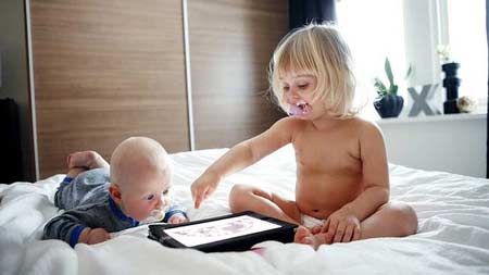 Trẻ nghiện Ipad 'độc' như thuốc phiện 1