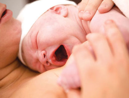 Phụ huynh sơ ý trẻ dễ tổn thương